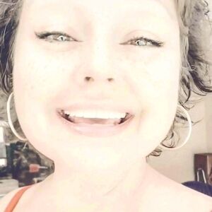 Meet your Posher, Robyn